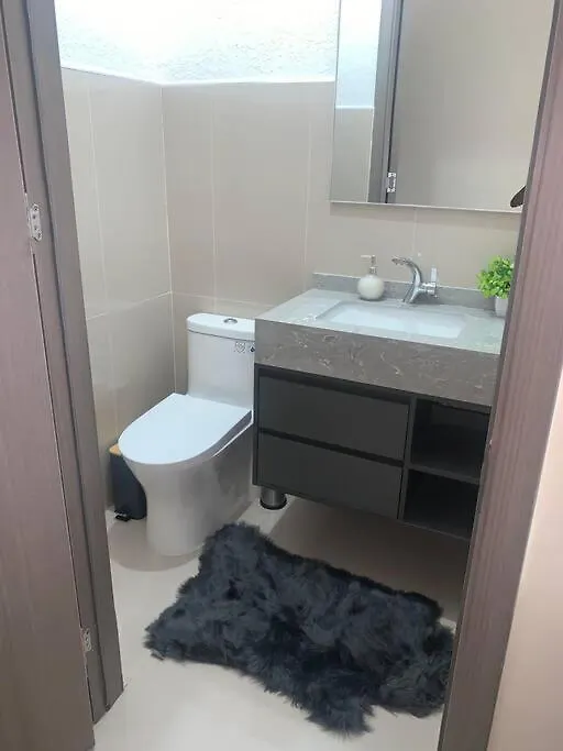 The Blooming Blaze Appartement Kingston 0*,  Jamaica