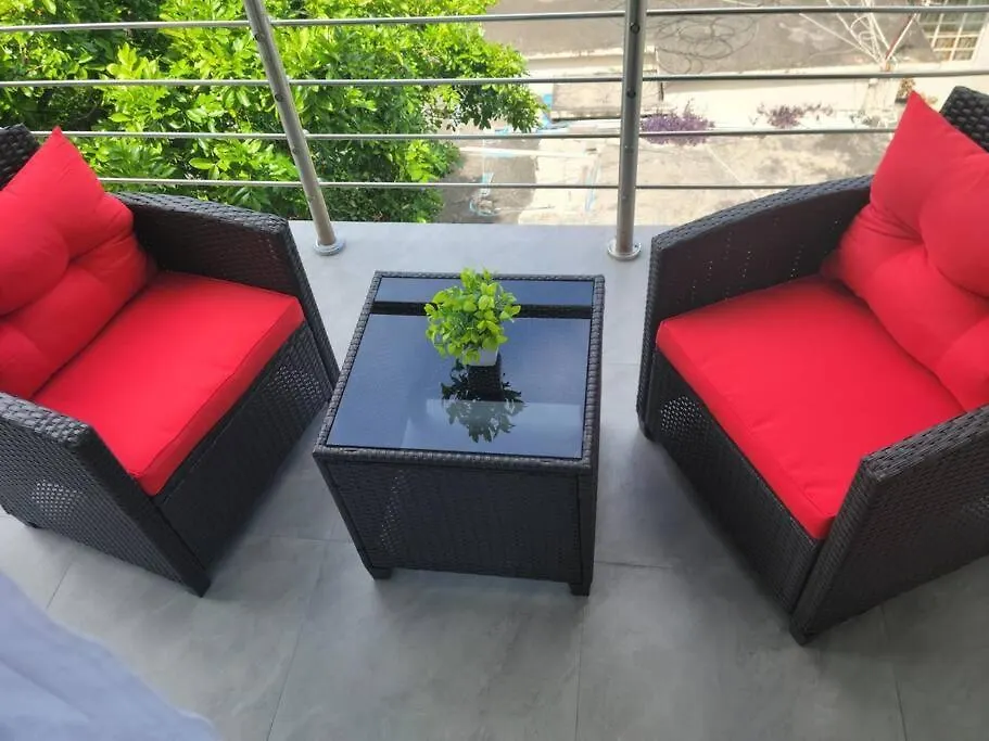 The Blooming Blaze Appartement Kingston